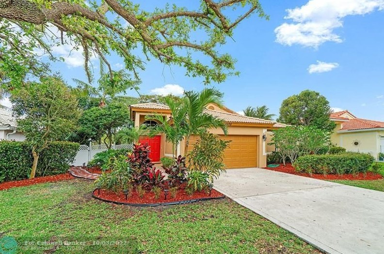 4030 Laurelwood Ln, Delray Beach, FL 33445