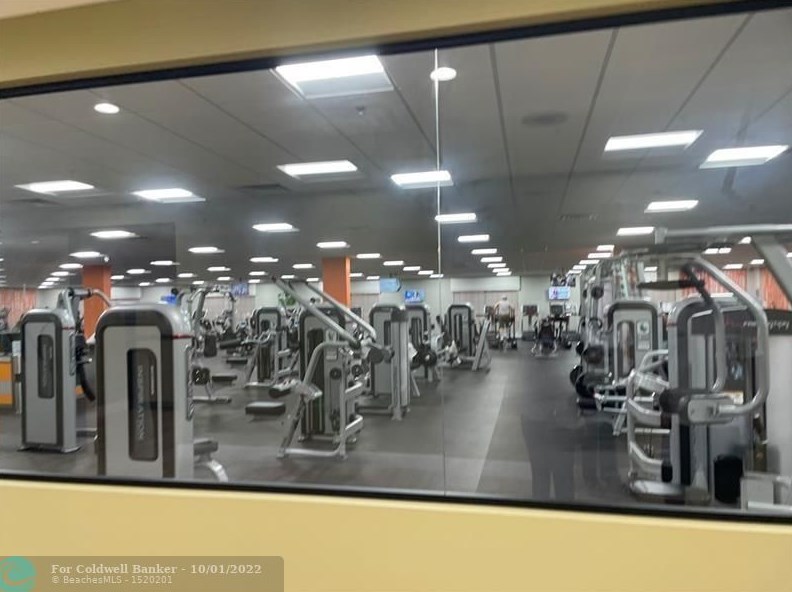 121 Fanshaw C, Boca Raton FL  33434-6121 exterior