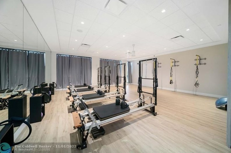 10367 Sunset Bend Dr, Boca Raton FL  33428-1818 exterior