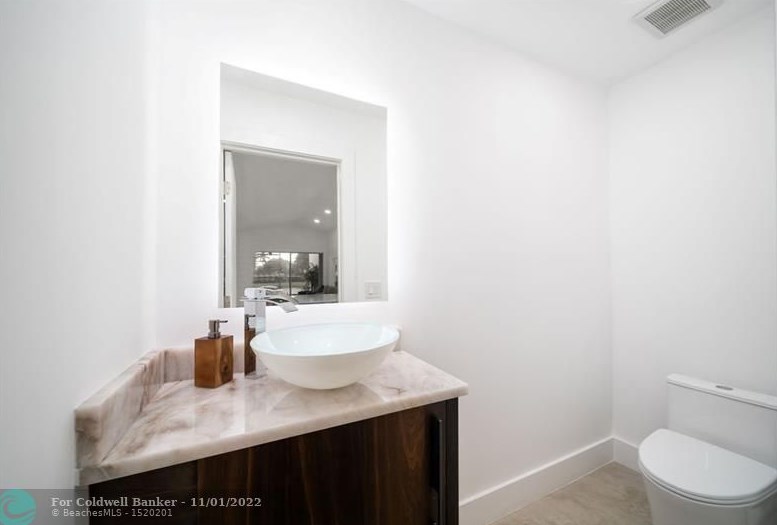 10367 Sunset Bend Dr, Boca Raton FL  33428-1818 exterior