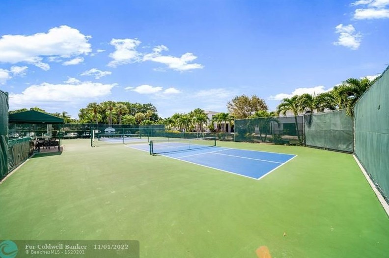 10367 Sunset Bend Dr, Boca Raton FL  33428-1818 exterior