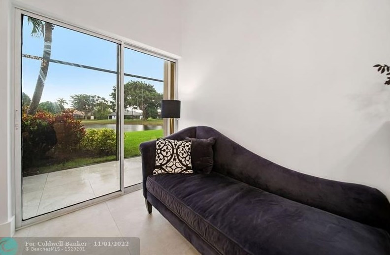 10367 Sunset Bend Dr, Boca Raton FL  33428-1818 exterior