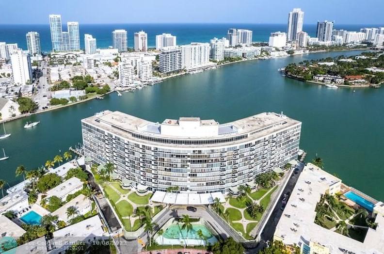900 Bay Dr #107, Miami, FL 33141