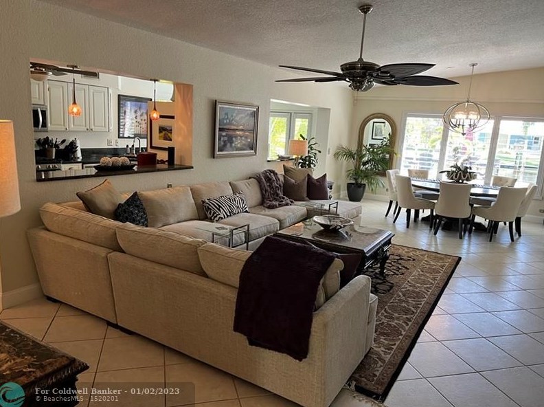 911 Loxahatchee Dr, Jupiter FL  33458-4303 exterior