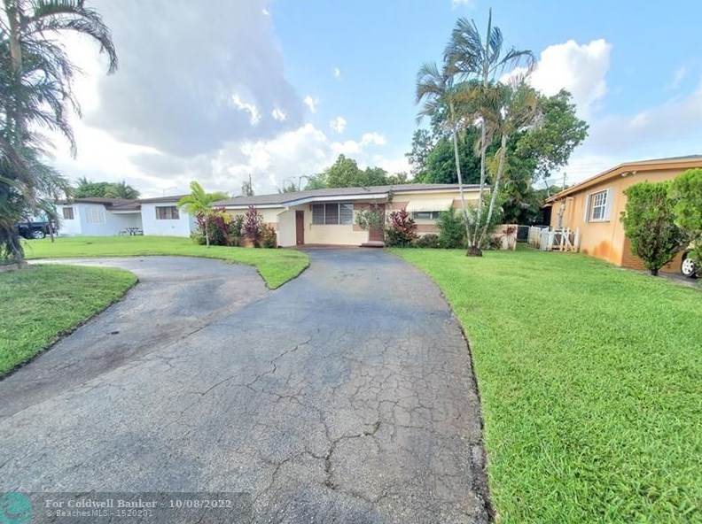 7825 Granada Blvd, Hollywood, FL 33023-5832