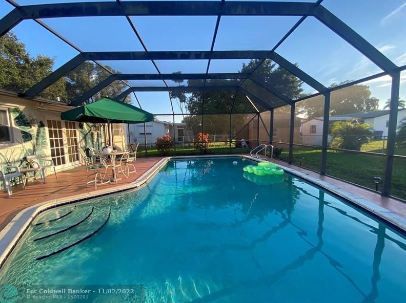 1120 93rd Ave, Hollywood, FL 33024-4516