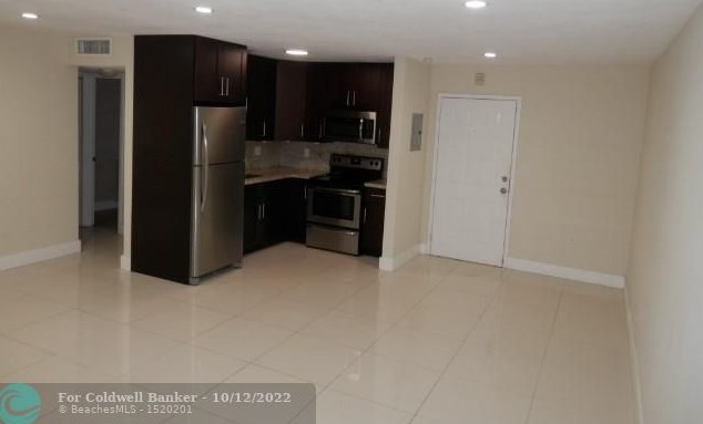 9459 76th St, Miami, FL 33173-3365