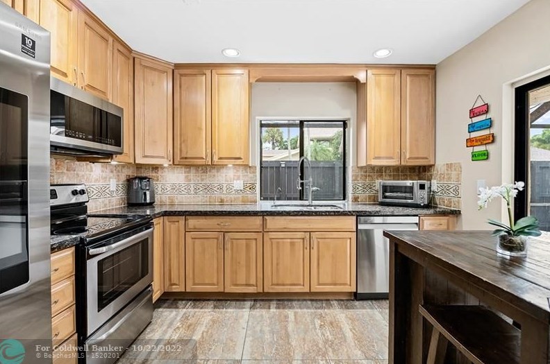 7635 Sierra Ter, Boca Raton FL  33433-3315 exterior