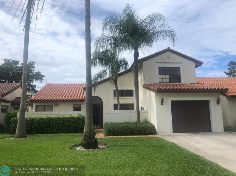 29 Capitol Ct, Pompano Beach, FL 33442-9119