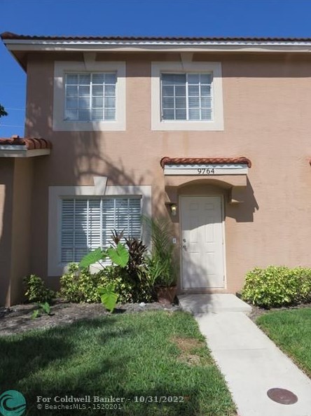 9764 Kamena Cir, Boynton Beach, FL 33436