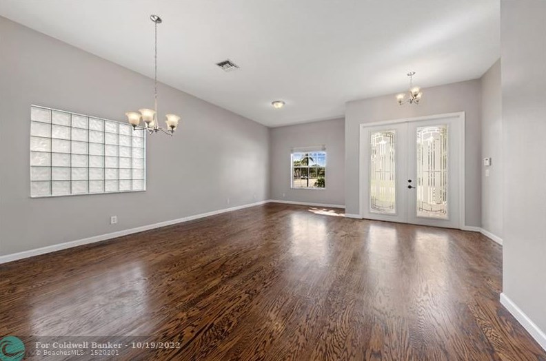 178 Kensington Way, West Palm Beach, FL 33414