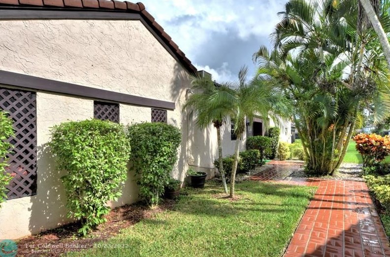 9256 Vista Del Lago, Boca Raton, FL 33428-3195
