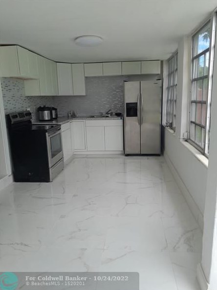 6317 20th Ct, Hollywood FL  33023-2842 exterior