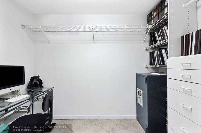 19760 Boca Greens Dr, Boca Raton FL  33498-4735 exterior