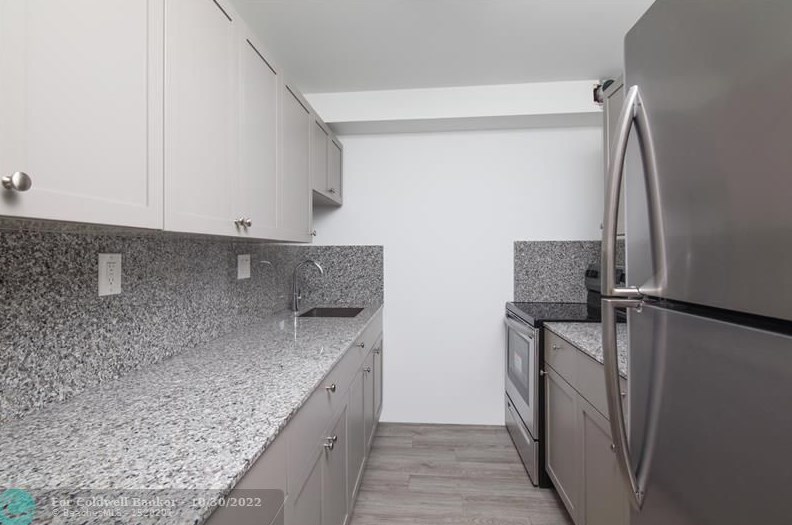13605 Ne 3rd Ct #420, Miami, FL 33161