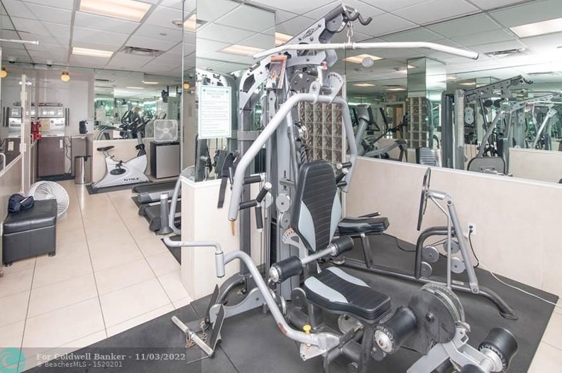 1012 Ocean Blvd, Pompano Beach FL  33062-4008 exterior