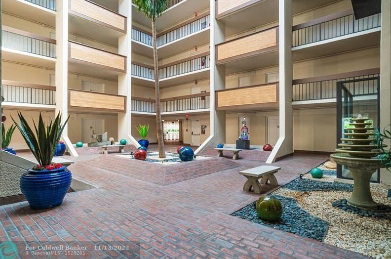 1901 S Ocean Blvd #105, Boca Raton, FL 33432