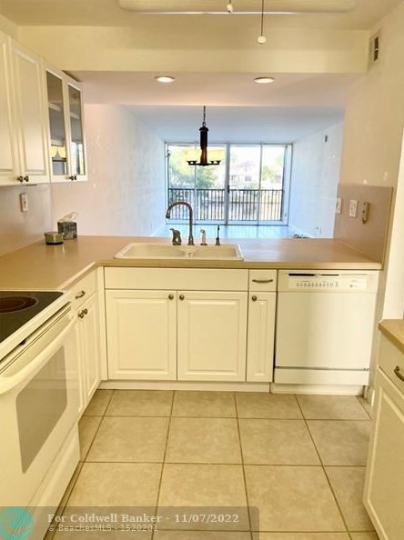 6 Royal Palm Way Unit 309, Boca Raton, FL 33432