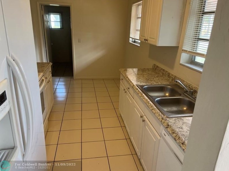 200 Sw 64th Ter, Hollywood, FL 33023