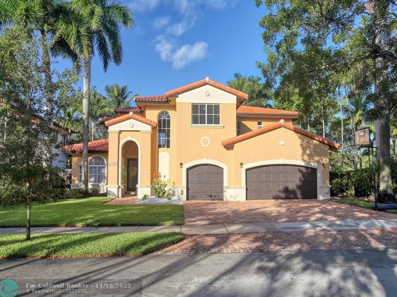 16022 Nw 79th Ct, Hialeah, FL 33016