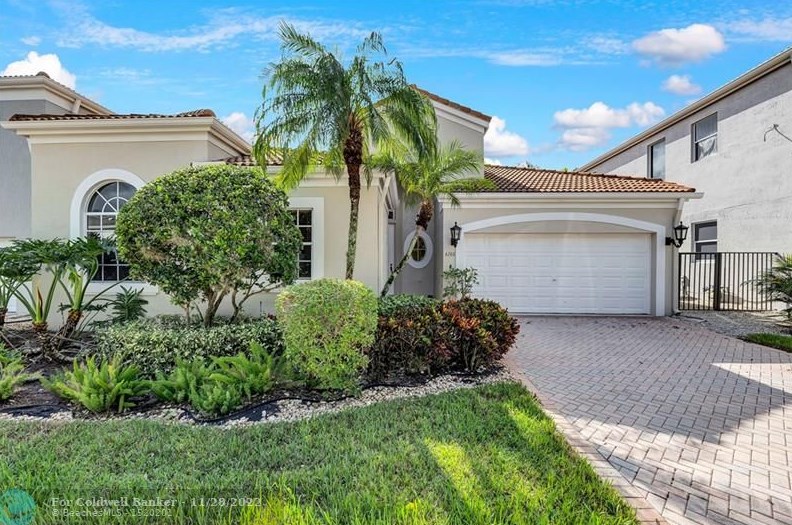 4288 66th Dr, Boca Raton, FL 33496-4026