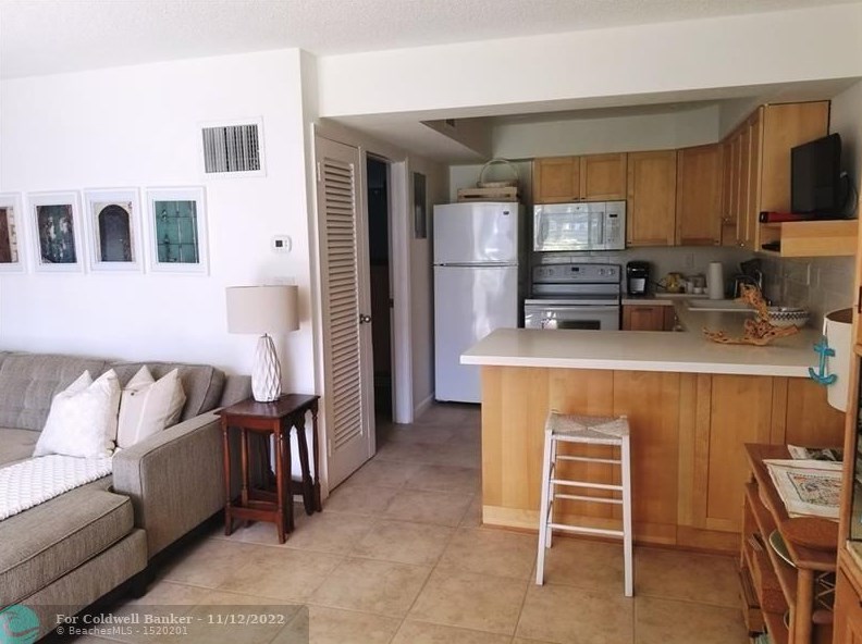 2720 Yacht Club Blvd, Fort Lauderdale, FL 33304-4537