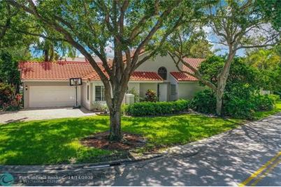 10080 NW 3rd Ct - Photo 1