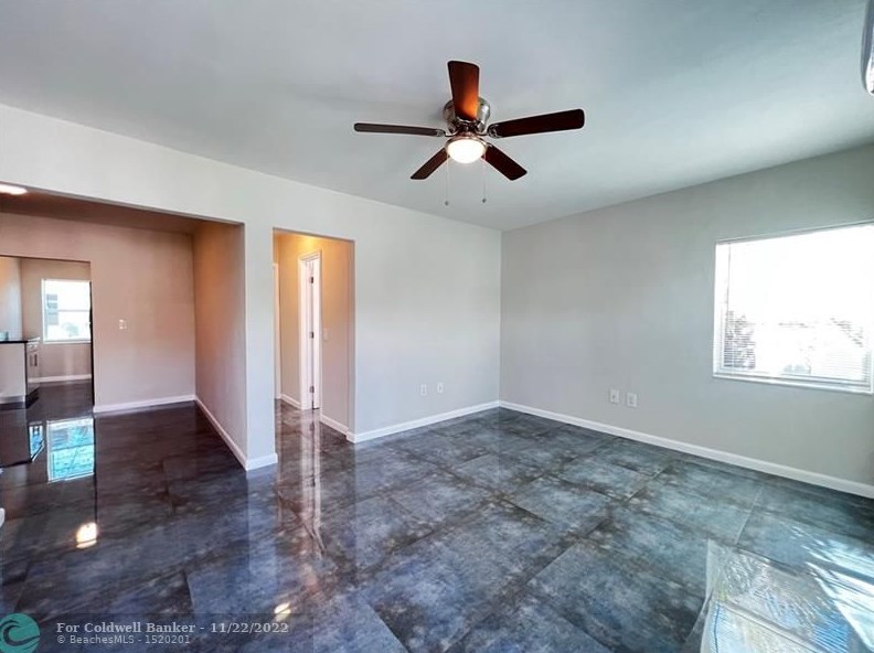 935 8th St #11, Miami, FL 33139
