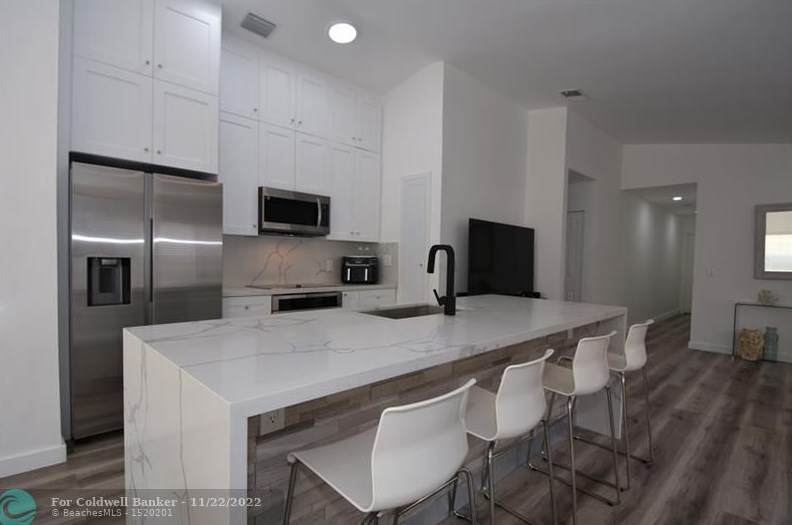 20826 21 St, Hollywood FL 33029-2334 exterior