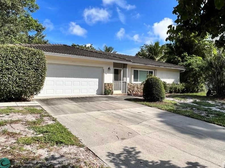 900 9th Way, Boca Raton, FL 33486-2216