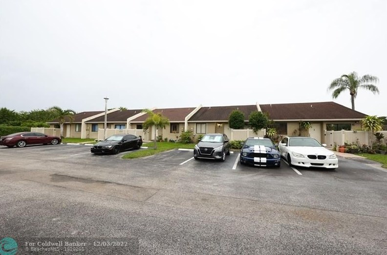 10127 Boca Bnd E # B2, Boca Raton, FL