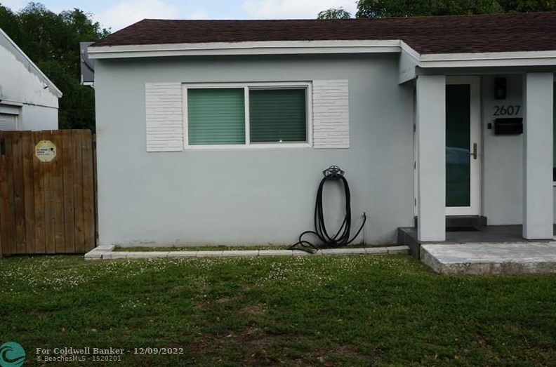 2607 Johnson St, Hollywood, FL 33020-3821