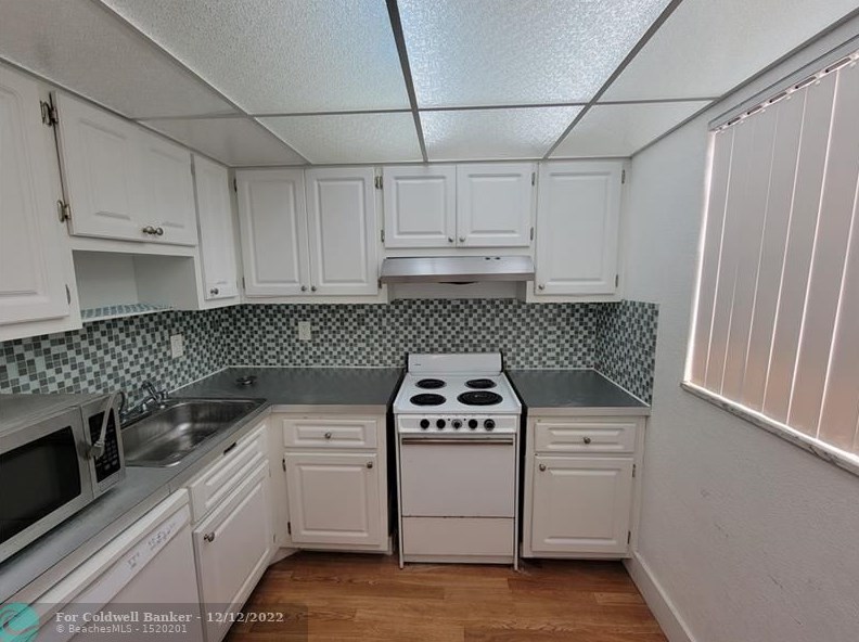 15600 Nw 7th Ave #816, Miami, FL 33169