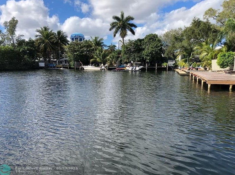 2720 Bruce Ter, Hollywood, FL 33020