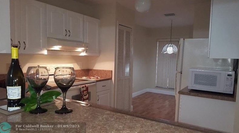 18596 Woodstream Dr, Boca Raton, FL 33498
