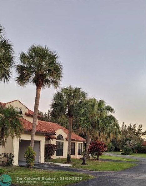 18596 Woodstream Dr, Boca Raton FL 33498-6332 exterior