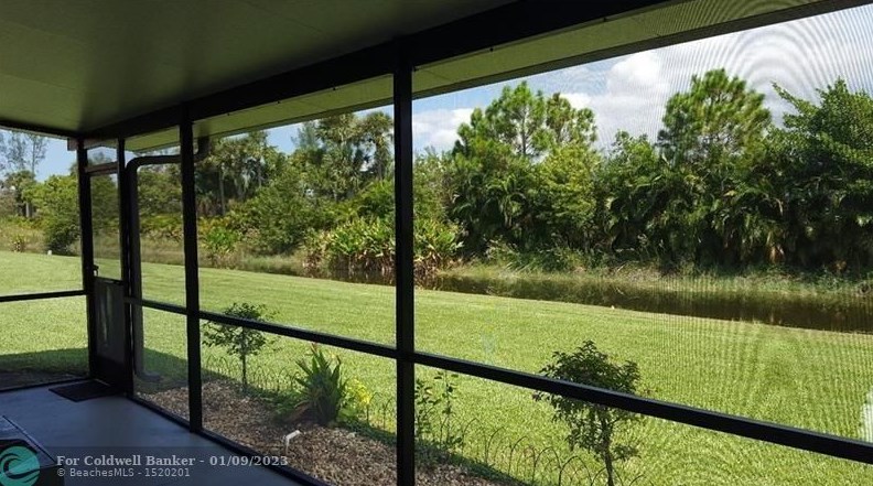 18596 Woodstream Dr, Boca Raton FL 33498-6332 exterior