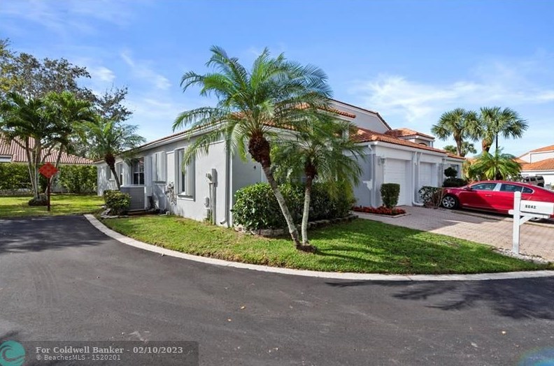8042 Clear Shores Cir, Delray Beach, FL 33446