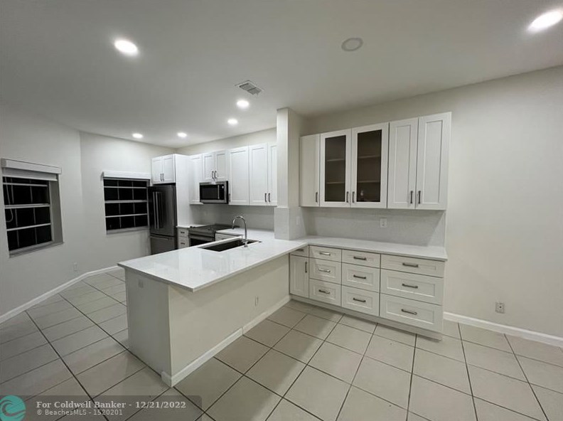 6559 Via Regina #6559, Boca Raton, FL 33433