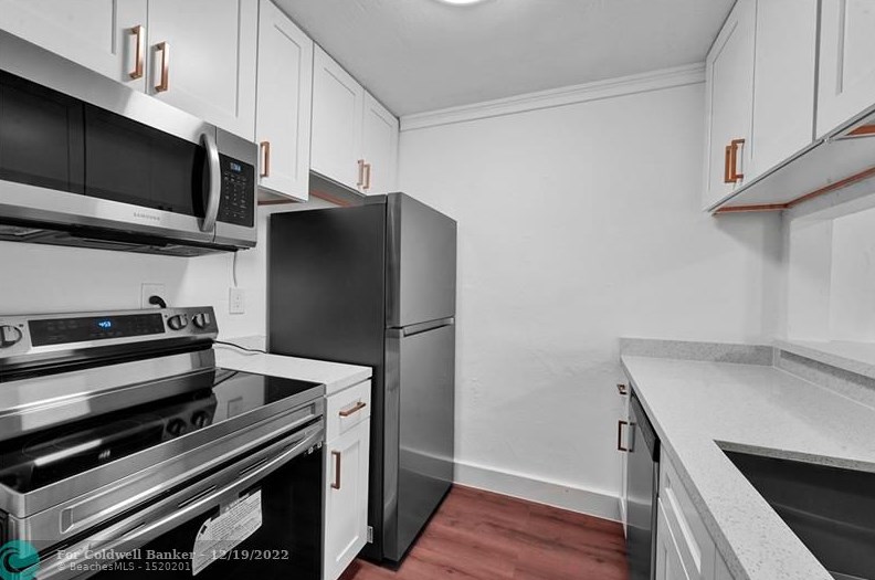 505 Ne 30th St #601, Miami, FL 33137