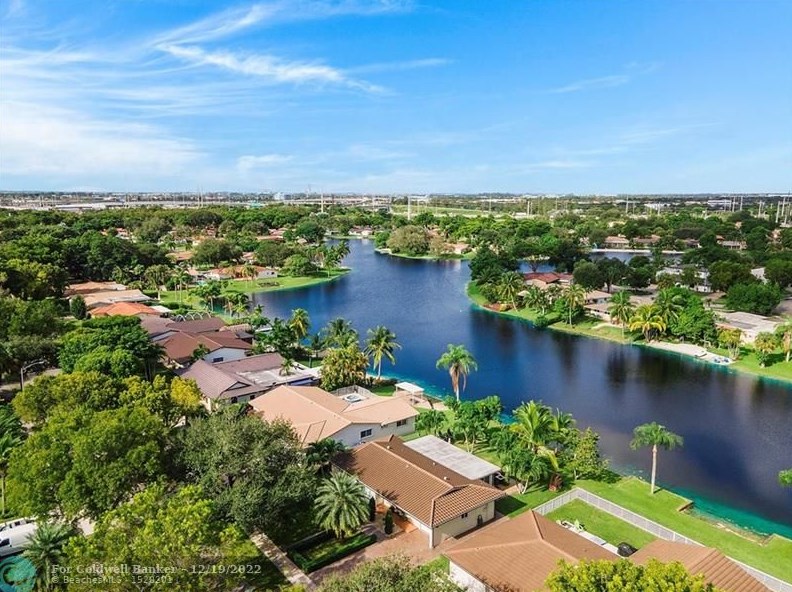 14330 Leaning Pine Dr, Hialeah, FL 33014