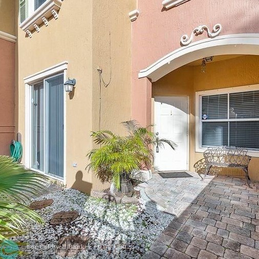 10658 Sw 7th St # 2107, Hollywood, FL