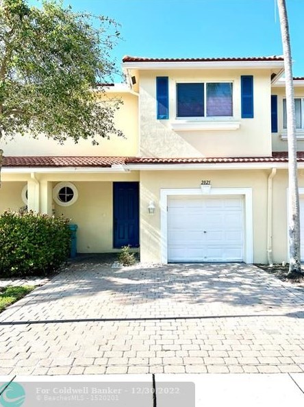 2825 S Evergreen Cir, Boynton Beach, FL 33426