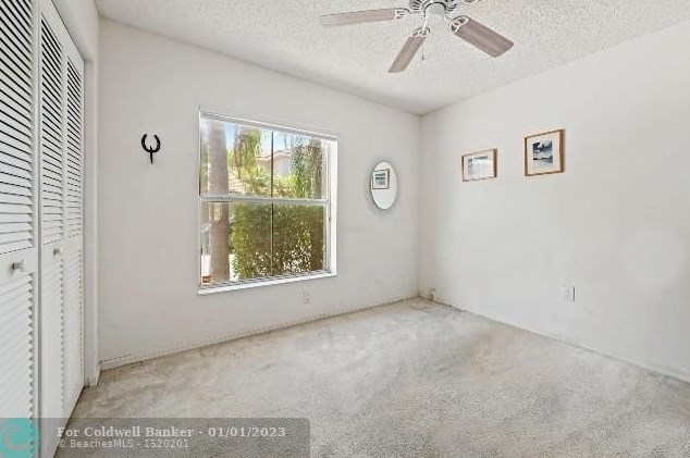 1101 Scarlet Oak St, Hollywood FL  33019-4804 exterior