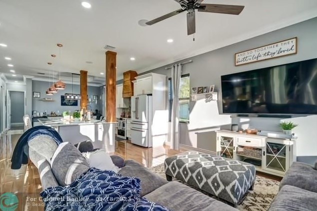 10682 Paso Fino Dr, Lake Worth FL 33449-8021 exterior