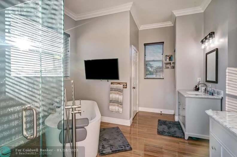 10682 Paso Fino Dr, Lake Worth FL 33449-8021 exterior