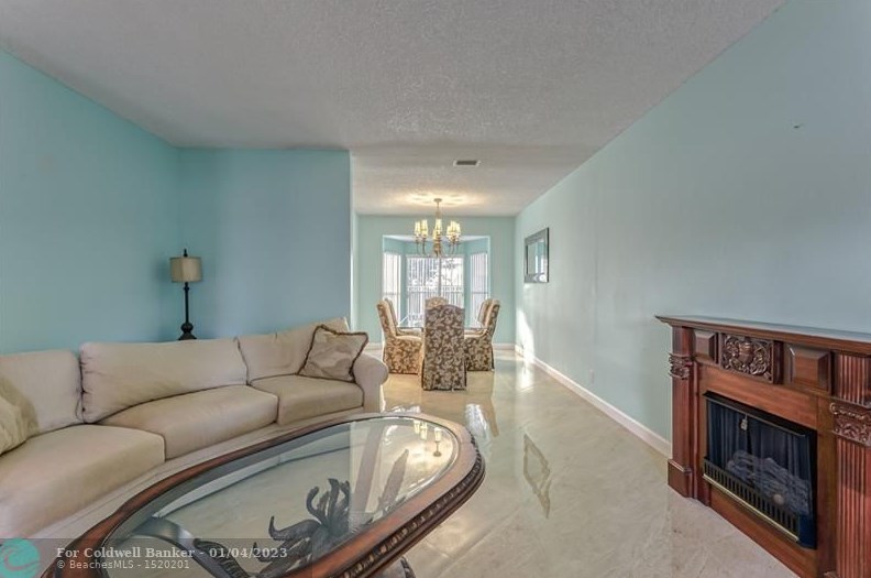 12221 Quilting Ln, Boca Raton FL  33428-4638 exterior