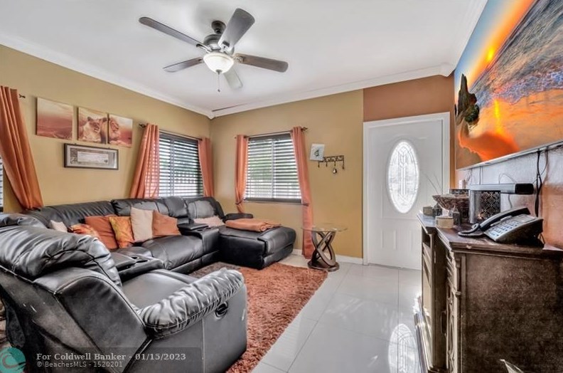 1769 67th St, Miami, FL 33147-7450