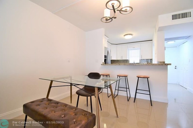 9273 Sw 8th St #407, Boca Raton, FL 33428