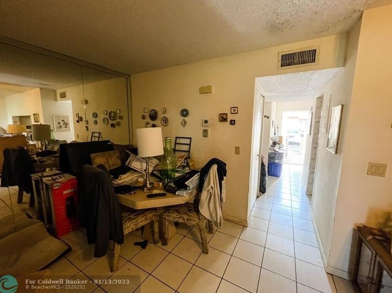 103 Freedom Ct, Pompano Beach, FL 33442-9122